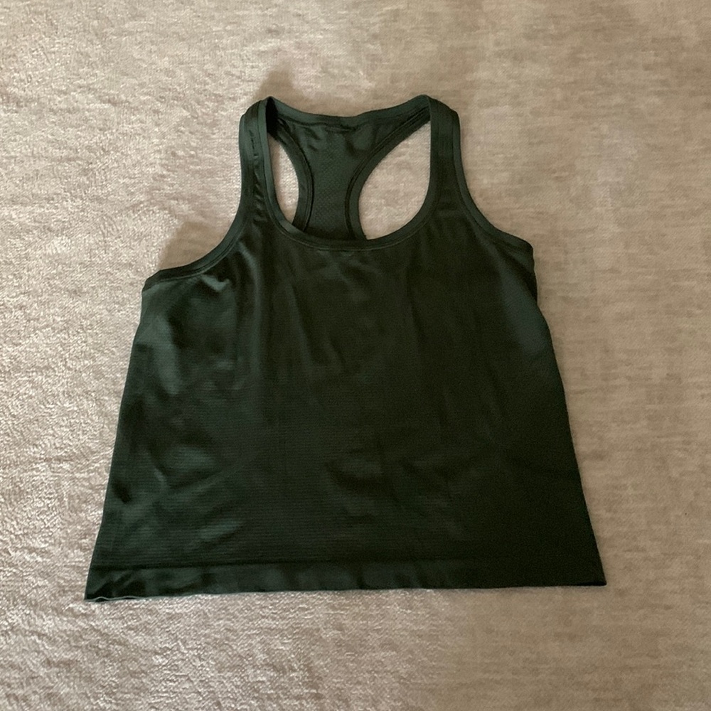Lululemon Swiftly Tech Racerback Race Length